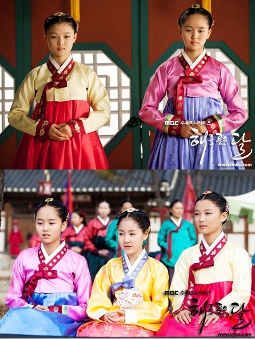 News 해품달 꽃도령만 보이나요 김유정 김소현 대결 활활 2012 01 12