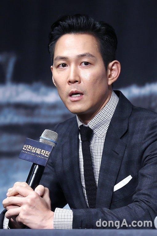 오늘자 영화 인천상륙작전 제작발표회 | 인스티즈