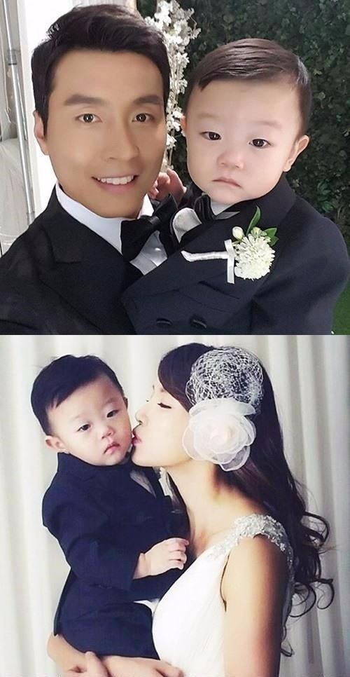 강아지들 처음본 대박이JPG (처음본 강아지를 안무서워 하는 팬더 대박이) | 인스티즈