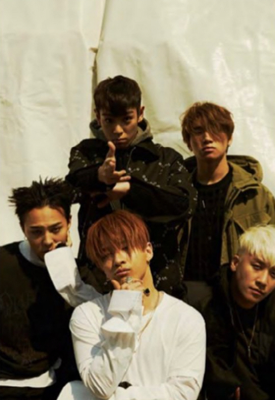 YG LIFE – G-DRAGON's Reveals a Picture of BIGBANG on August 19 to