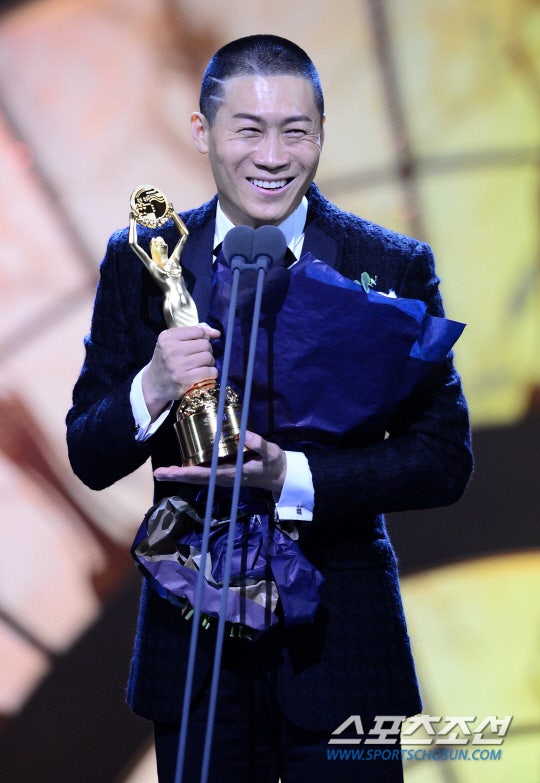 2017112501002283000166721_20171125222707