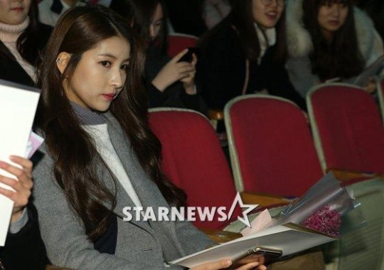 [단독] 여자친구 소원, 성신여대 장학금 받는다.."좋은 성적으로 입학" | 인스티즈