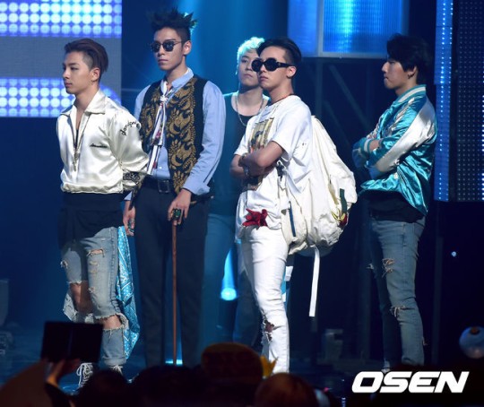 [24/05/15][News] “LOSER” của BIGBANG leo trở lại bảng xếp hạng: BIGBANG vs BIGBANG 201505240816775719_55610aebb4f5d_99_20150524082004