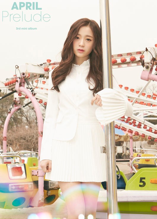 '성숙해진 소녀들'..에이프릴, 채경 합류 6인조 티저 첫공개