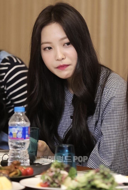 [화보] 어디까지 먹어봤니? 레드벨벳 예리, 먹방계의 샛별 등극! | 인스티즈