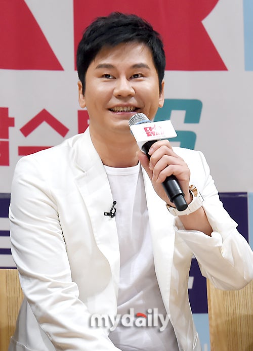 YG 측 "새 걸그룹 준비중인 것 맞지만, 구체적 데뷔시기 결정안돼" | 인스티즈