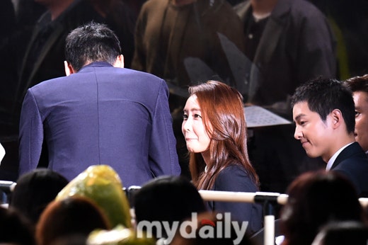 [2016APAN] 이필모·정유미·남궁민·서현진, 남녀 우수연기상 감격 | 인스티즈