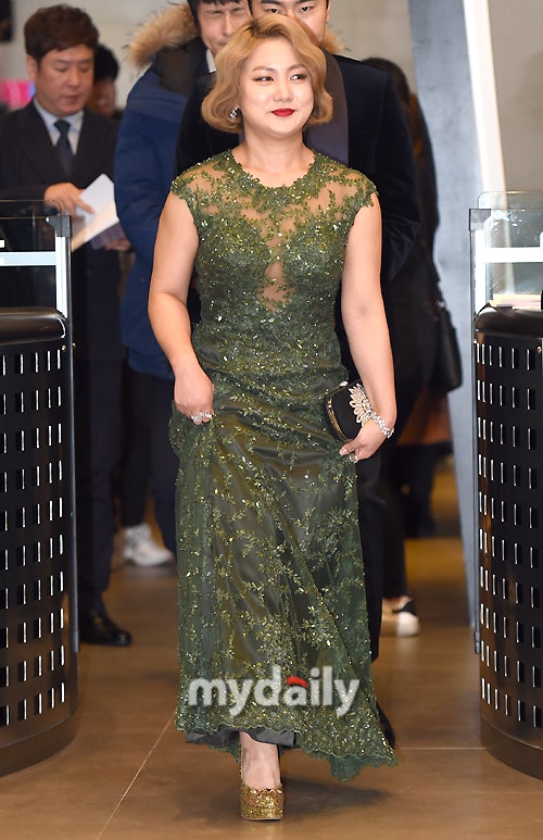 [MBC연예대상] 솔비·유영석·박나래·허경환, 남녀 우수상 차지 | 인스티즈