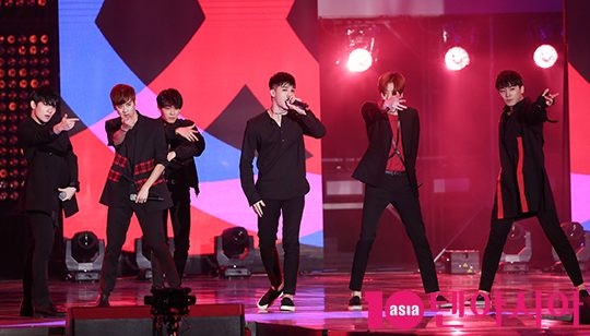 오늘 상암동 DMC 페스티발 기사 사진(트와이스 니엘 클론) | 인스티즈