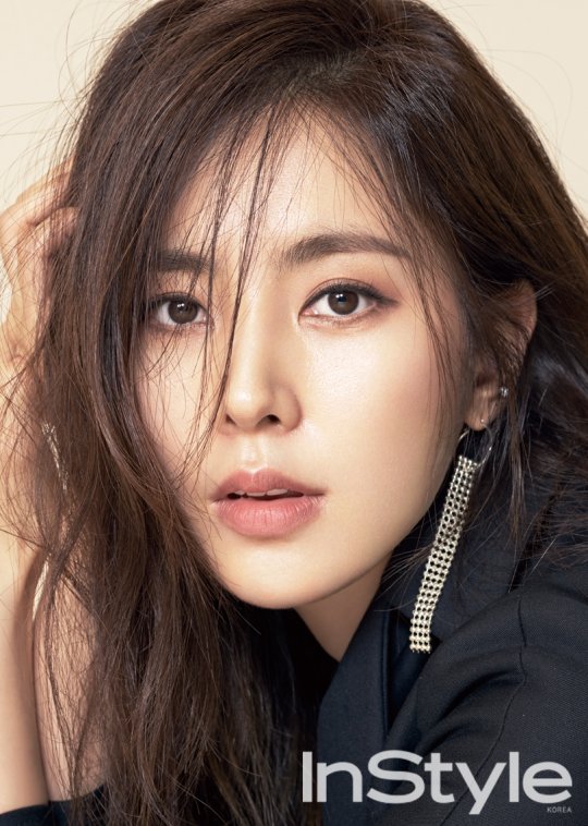 【韩彩雅】《 1st look 》4月 《 instyle 》8月 《 cosmopolitan 》1
