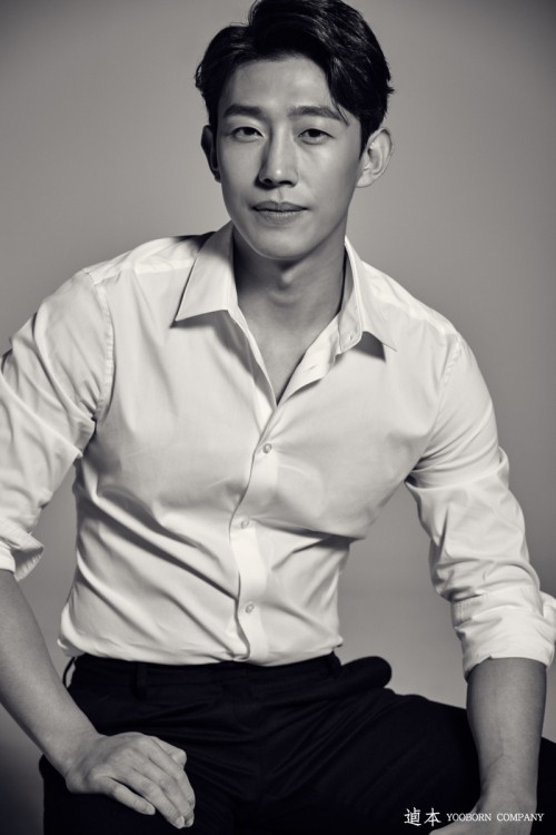 더쿠 - [SW이슈] 강기영, 드라마-영화 ‘종회무진’ 연기 행보 주목 받는 이유