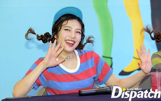 [스타캐스트] “여자가 더 반했다” …레드벨벳, 여덕몰이 현장 | 인스티즈