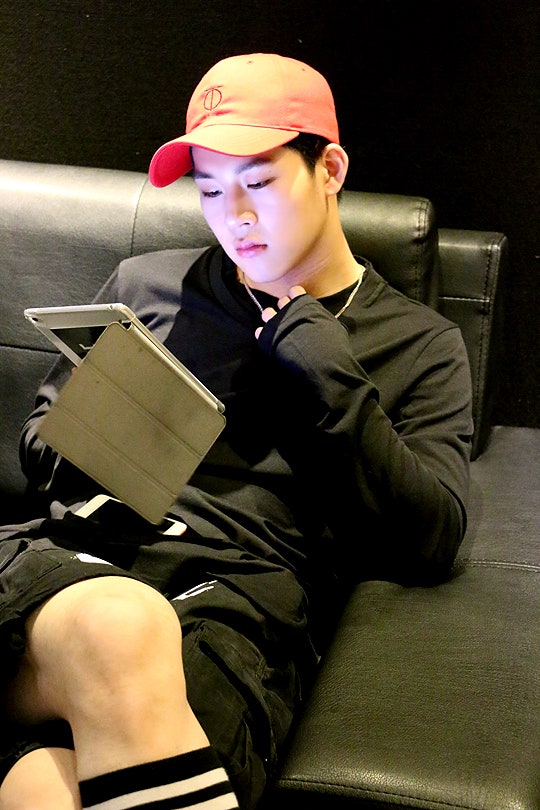 [스타캐스트] 몬스타엑스 앨범 녹음 현장 최초 공개! | 인스티즈