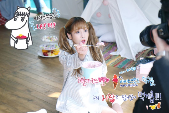 [스타캐스트] 러블리즈가 손그림으로 전하는 사랑 가득한 메시지♥ 2017년은 러블리즈가 책임진다! | 인스티즈