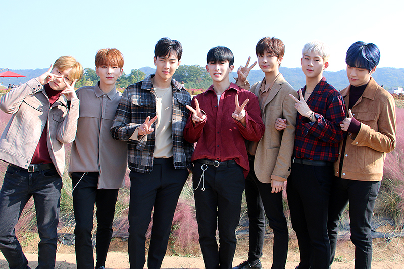 몬스타엑스 2018년도 시즌그리팅 촬영현장사진 | 인스티즈