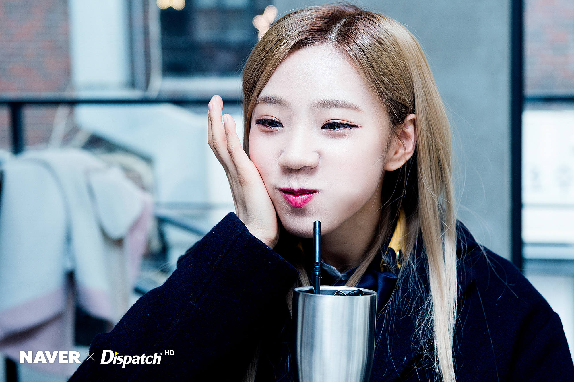 20170215023136_liv_0250_99_2017021510332