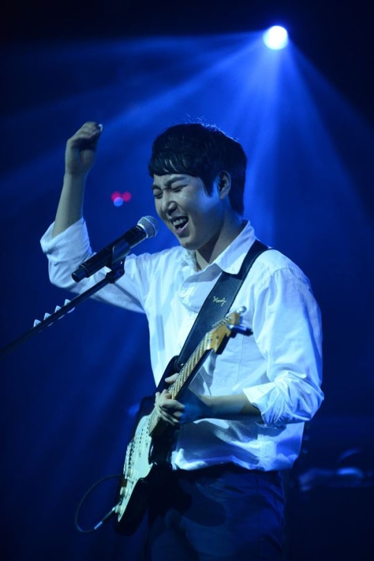 2ce9ee2e900545b39d401ef5a3600083_99_2016