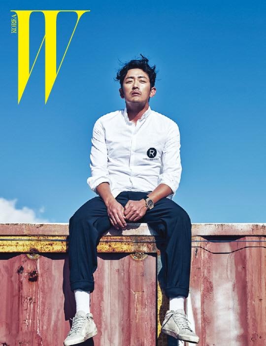 【河正宇】【杂志】《 marie claire 》10月号 《 w korea 》 12月号